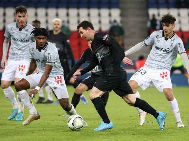 Video-bong-da-PSG---Nice-Messi-vo-duyen-SAO-tre-hoa-toi-do-Cup-Quoc-gia-Phap-hytuyt-1643668502-374-width640height480.jpg